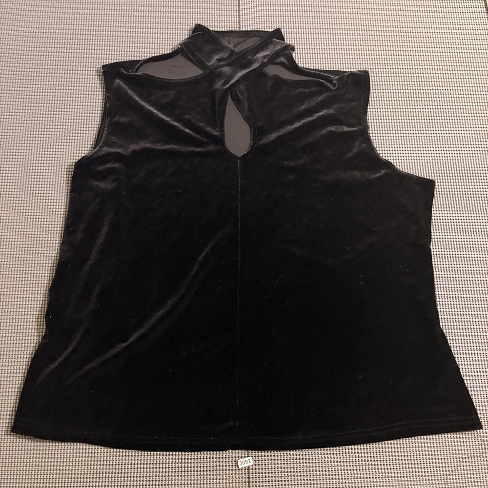 Jonden Black Velvet Mock Neck Crossover Keyhole Back Tank Estimated 2XL